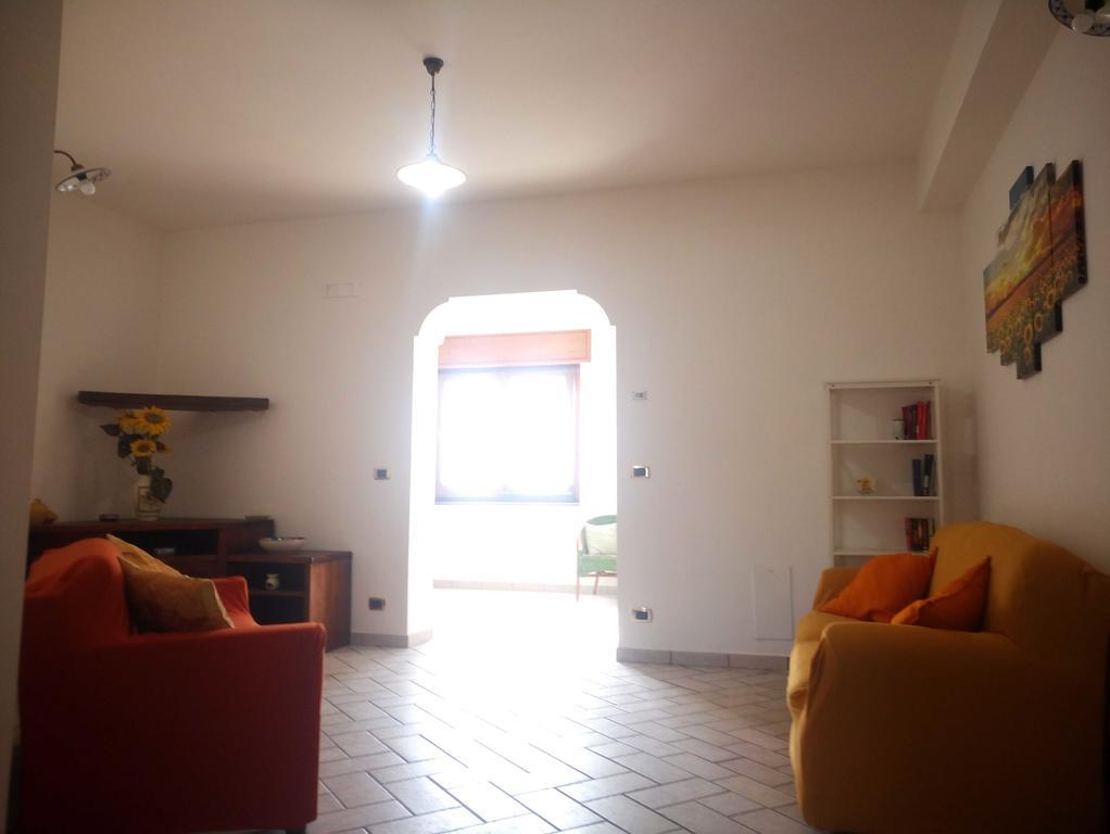 La Casa Dei Fiori - Ospitalita Diffusa 아제롤라 외부 사진
