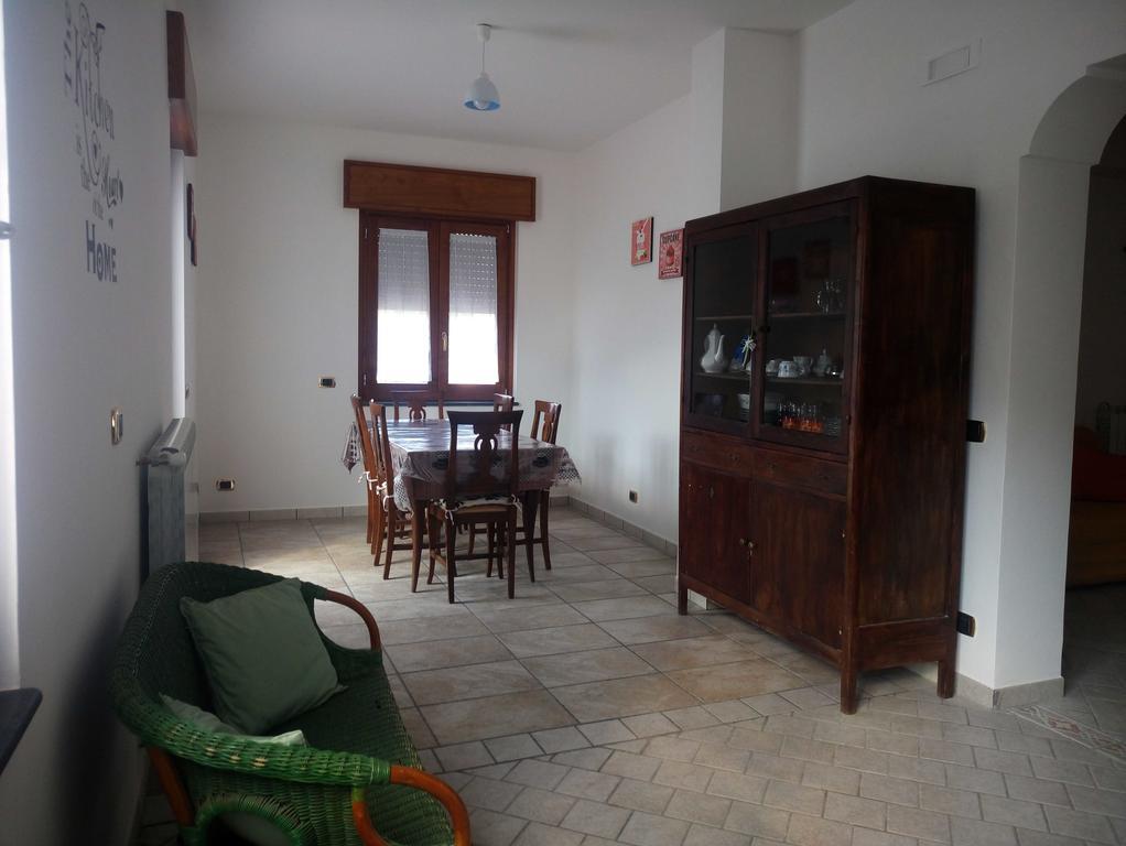 La Casa Dei Fiori - Ospitalita Diffusa 아제롤라 외부 사진